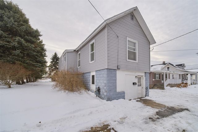 219 2nd Avenue, Manistee, MI 49660