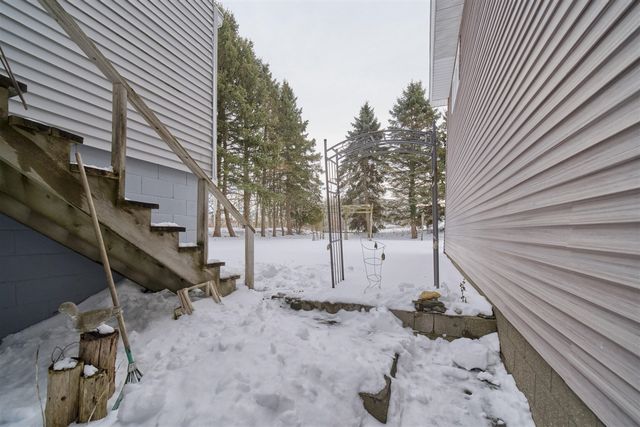 219 2nd Avenue, Manistee, MI 49660