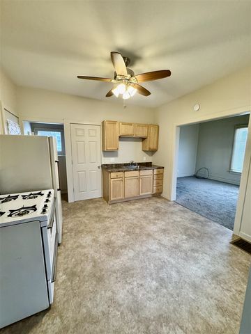 219 2nd Avenue, Manistee, MI 49660