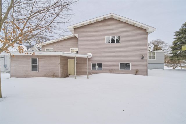 219 2nd Avenue, Manistee, MI 49660