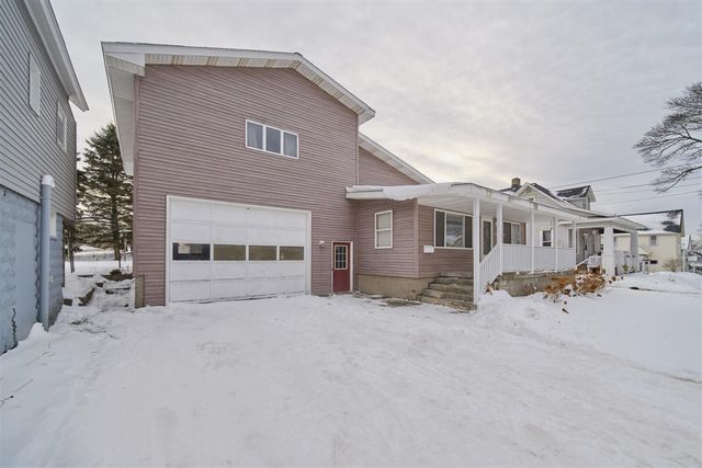 219 2nd Avenue, Manistee, MI 49660