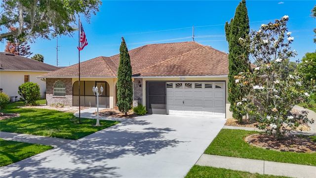 6645 NORTHLAKE DRIVE, Zephyrhills, FL 33542
