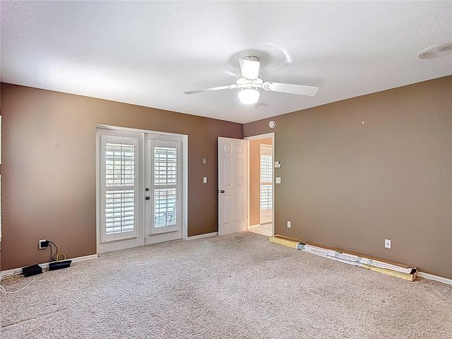 6645 NORTHLAKE DRIVE, Zephyrhills, FL 33542