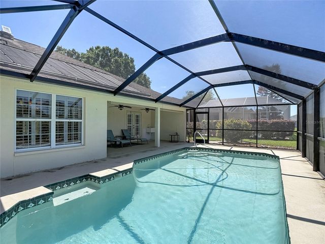 6645 NORTHLAKE DRIVE, Zephyrhills, FL 33542