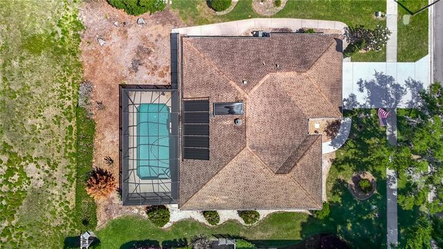 6645 NORTHLAKE DRIVE, Zephyrhills, FL 33542