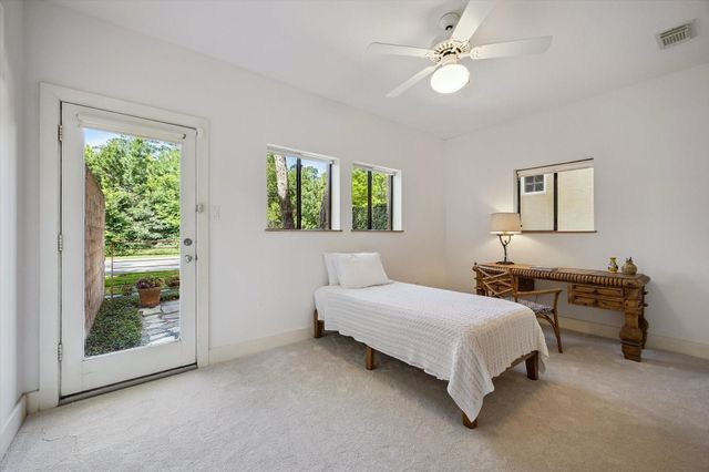 6322 Haskell Street B, Houston, TX 77007