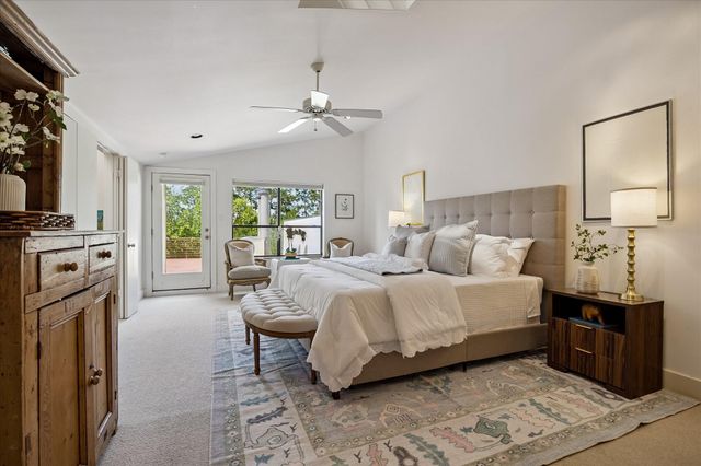 6322 Haskell Street B, Houston, TX 77007