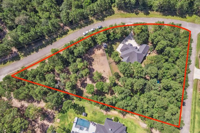 9457 Parkview Drive, Waller, TX 77484