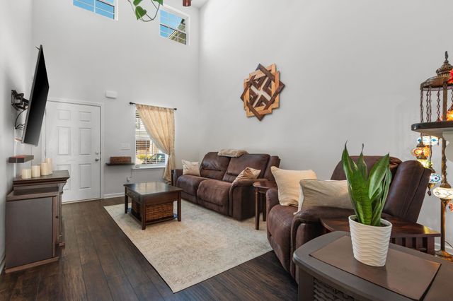 1002 Muna Ct, Spring Hill, TN 37174