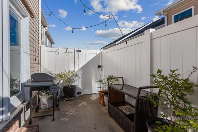 1002 Muna Ct, Spring Hill, TN 37174