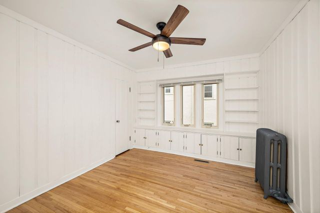 5205 Belmont Avenue S, Minneapolis, MN 55419