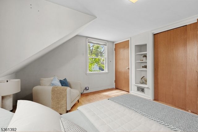 9 Rutan Pl, Bloomfield Twp., NJ 07003