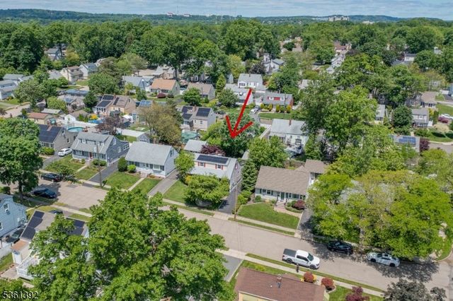 9 Rutan Pl, Bloomfield Twp., NJ 07003