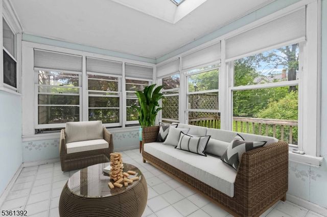 9 Rutan Pl, Bloomfield Twp., NJ 07003