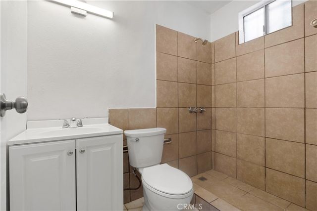 1622 Firestone Boulevard, Los Angeles, CA 90001