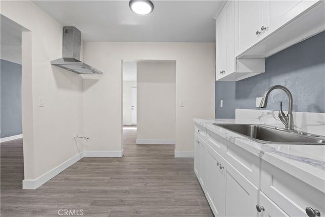 1622 Firestone Boulevard, Los Angeles, CA 90001