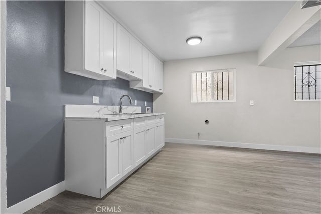 1622 Firestone Boulevard, Los Angeles, CA 90001