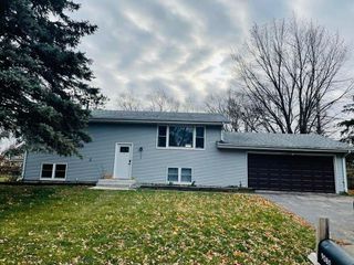 9080 207th Street W, Lakeville, MN 55044