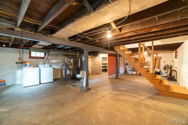 5039 Grace Avenue, St Louis, MO 63116