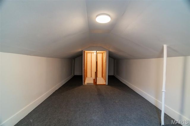 5039 Grace Avenue, St Louis, MO 63116