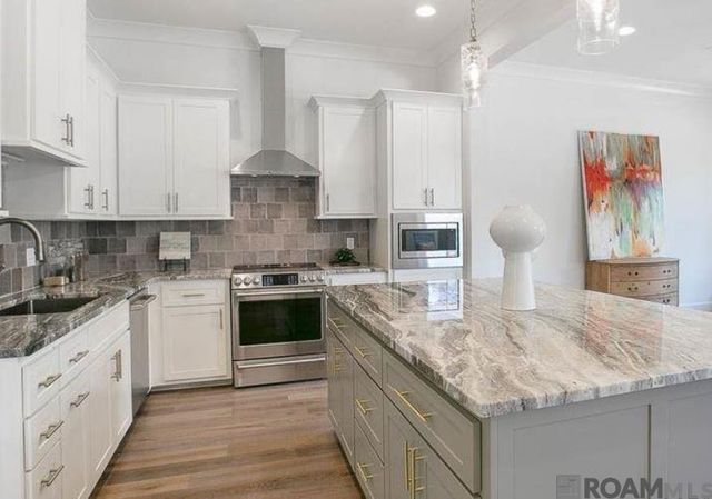 2539 Fiero St, Baton Rouge, LA 70808