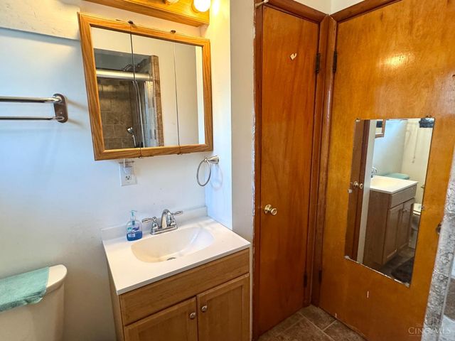 998 Carlisle Avenue, Hamilton, OH 45013