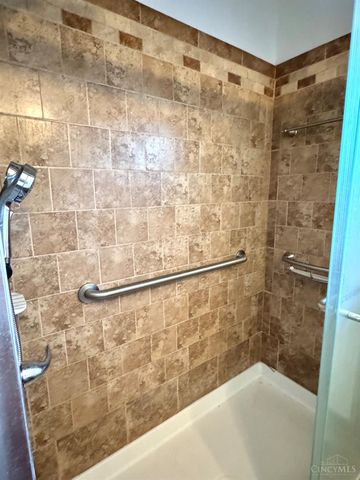 998 Carlisle Avenue, Hamilton, OH 45013