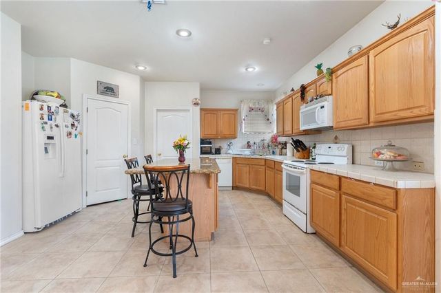 2803 Nicole Drive, Mission, TX 78574