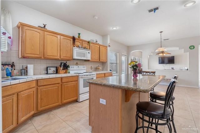 2803 Nicole Drive, Mission, TX 78574