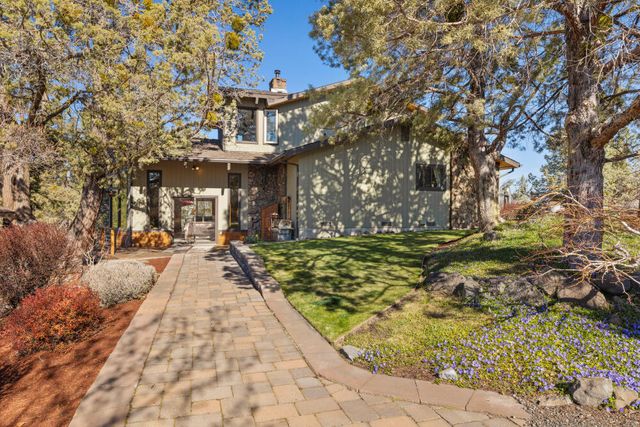 421 Sunset Beach Road, Klamath Falls, OR 97601