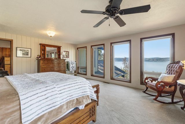 421 Sunset Beach Road, Klamath Falls, OR 97601