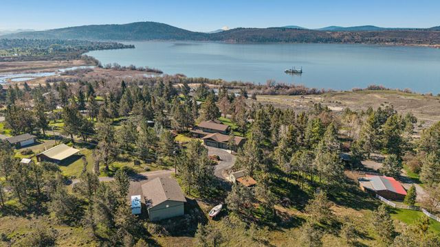 421 Sunset Beach Road, Klamath Falls, OR 97601