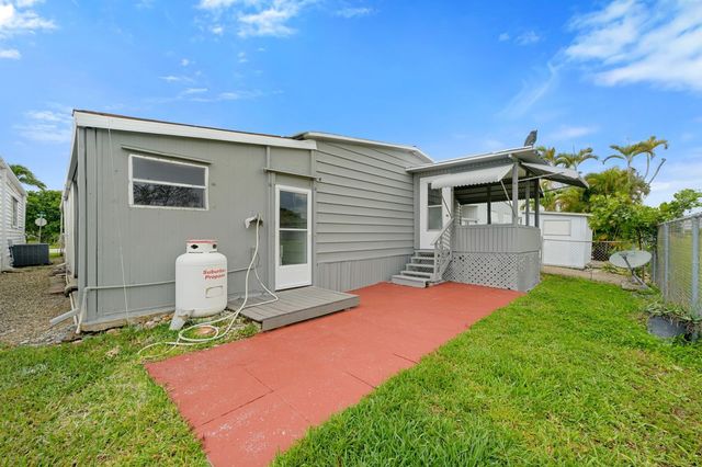 2721 SW 54th Street, Fort Lauderdale, FL 33312