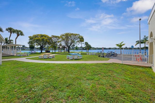 2721 SW 54th Street, Fort Lauderdale, FL 33312