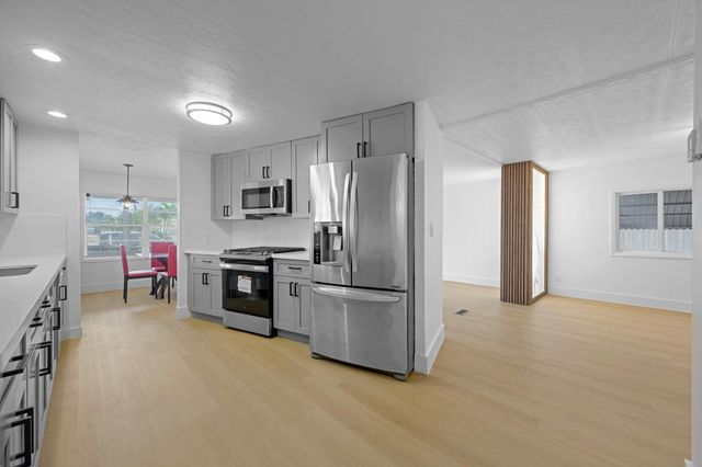 2721 SW 54th Street, Fort Lauderdale, FL 33312