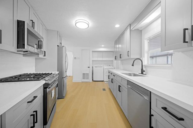 2721 SW 54th Street, Fort Lauderdale, FL 33312