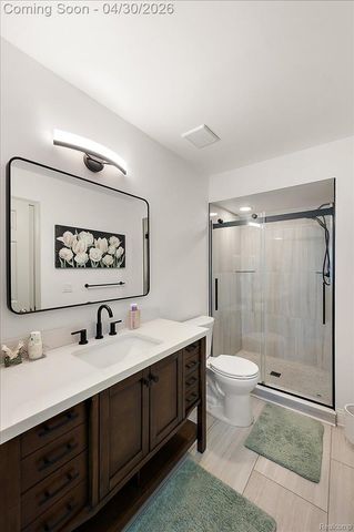 42228 Lochmoor Street, Clinton Charter Township, MI 48038