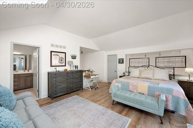 42228 Lochmoor Street, Clinton Charter Township, MI 48038