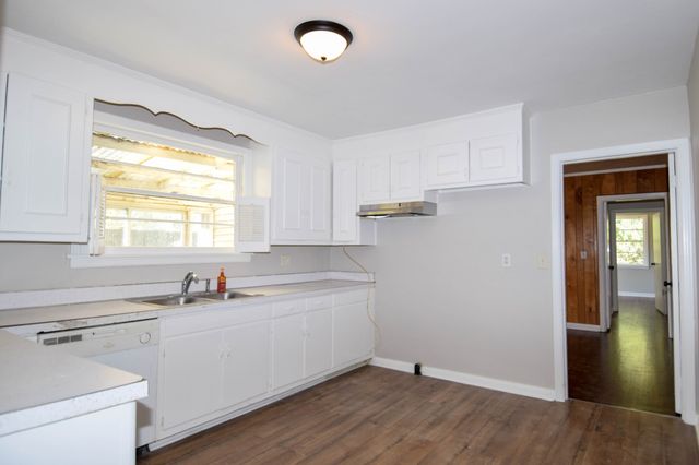 801 Hart St, Gallatin, TN 37066