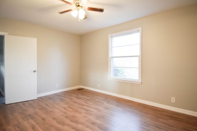 801 Hart St, Gallatin, TN 37066