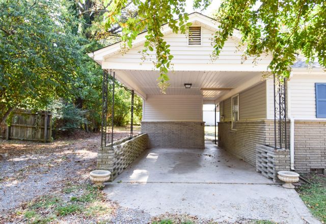 801 Hart St, Gallatin, TN 37066