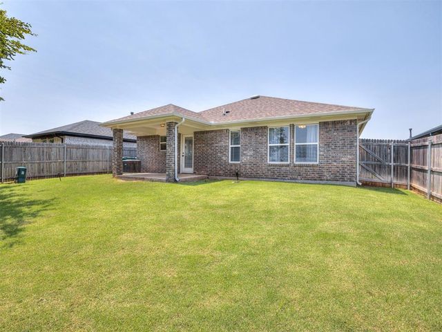 18816 Caballero Drive, Edmond, OK 73012