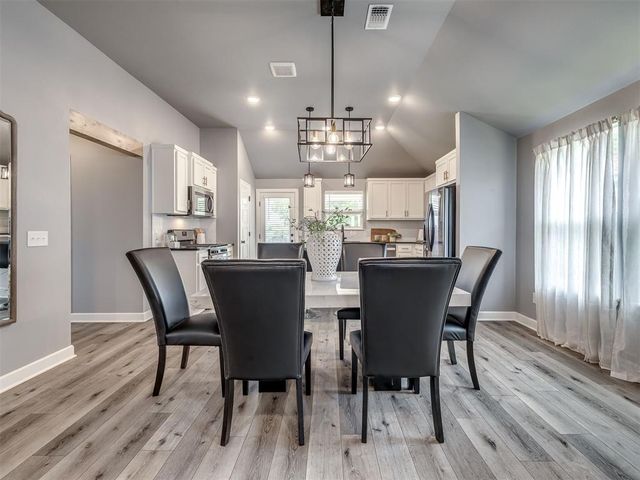 18816 Caballero Drive, Edmond, OK 73012