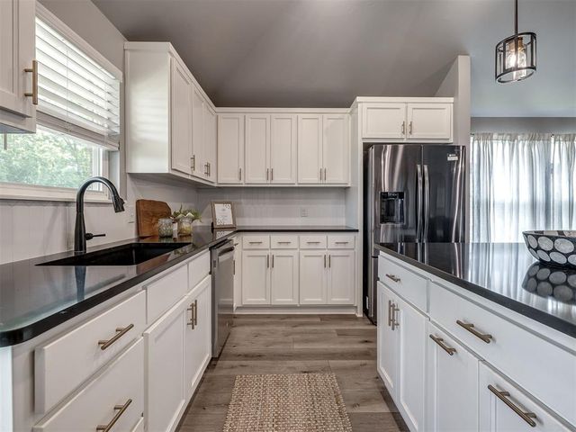 18816 Caballero Drive, Edmond, OK 73012