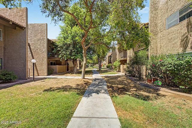 5525 E THOMAS Road M23, Phoenix, AZ 85018
