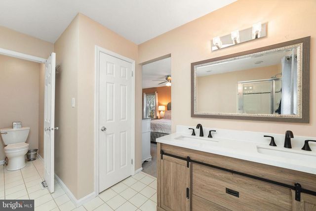 30 CHATHAM DRIVE, Voorhees, NJ 08043