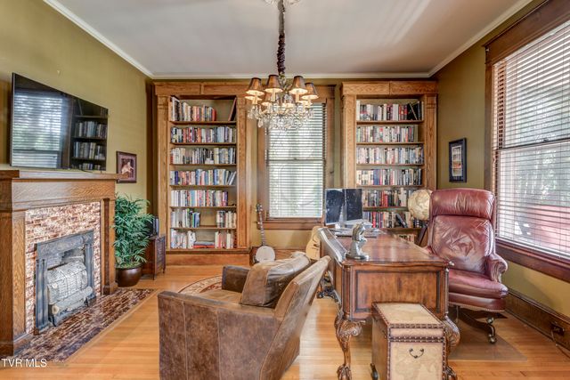 801 Holston Avenue, Bristol, TN 37620