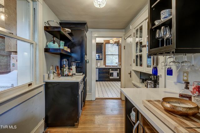 801 Holston Avenue, Bristol, TN 37620