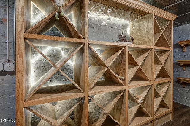 801 Holston Avenue, Bristol, TN 37620