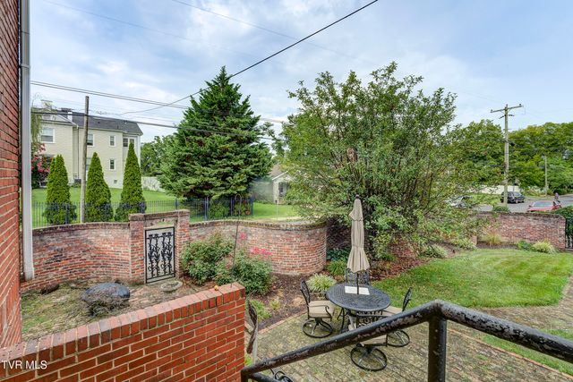 801 Holston Avenue, Bristol, TN 37620